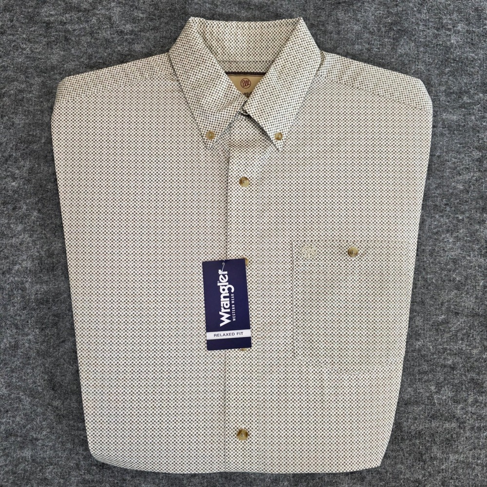 NWT Wrangler Shirt Mens Medium Brown White Dot Relaxed Long Sleeve Button Down